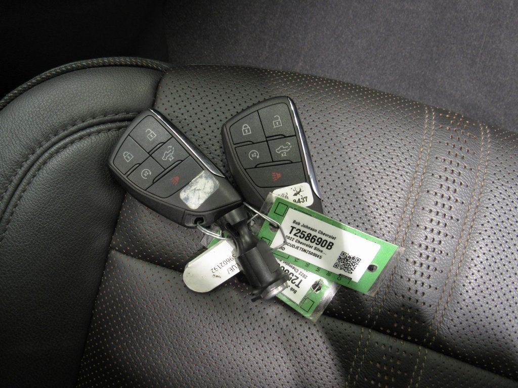 2022 Chevrolet Silverado 1500 High Country CARBRAVO CERTIFIED