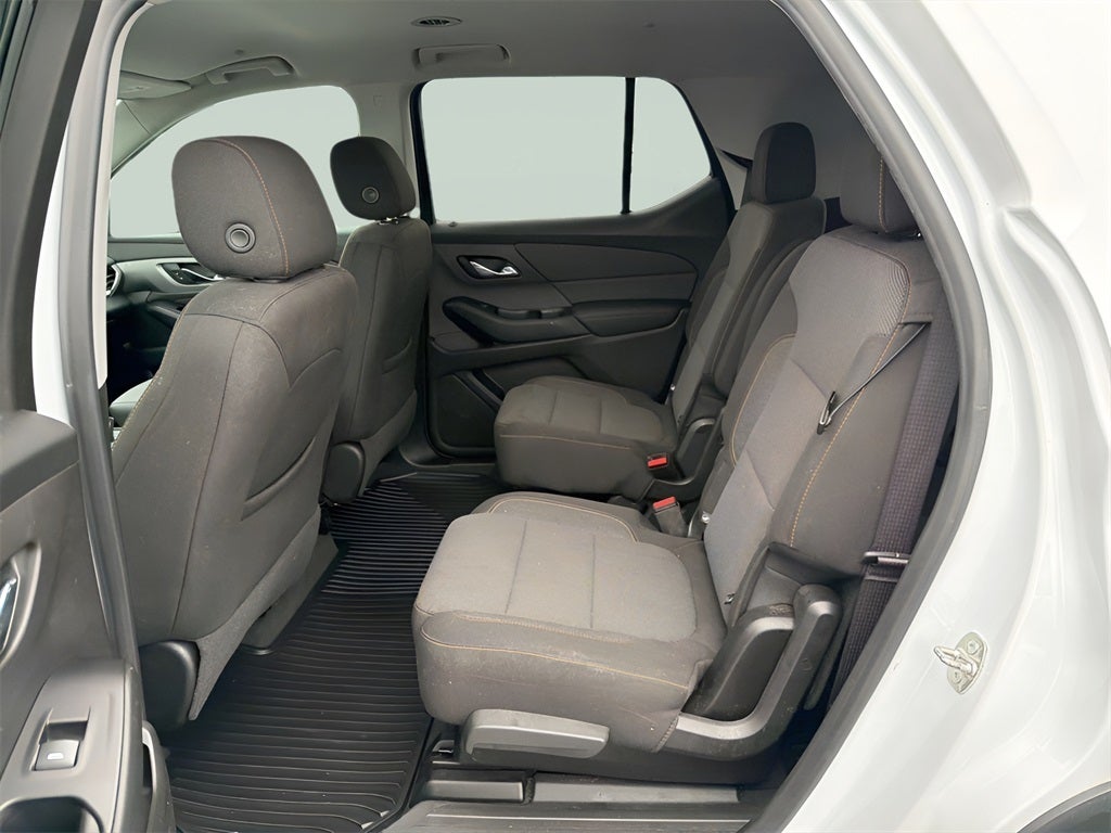 2019 Chevrolet Traverse LT Cloth w/1LT CARBRAVO!