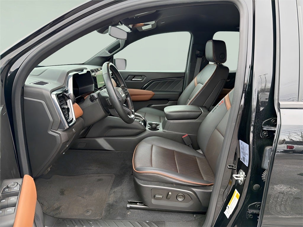 2023 GMC Canyon AT4 CARBRAVO CERTFIED!