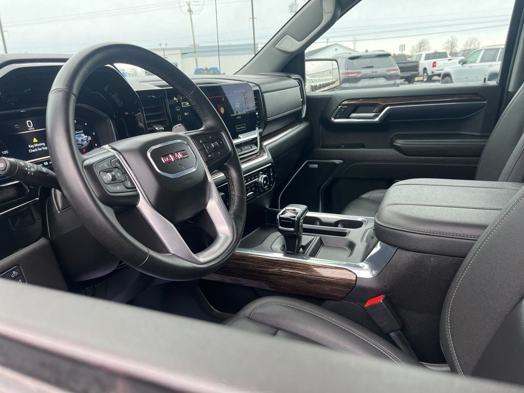 2024 GMC Sierra 1500 Elevation SUNROOF