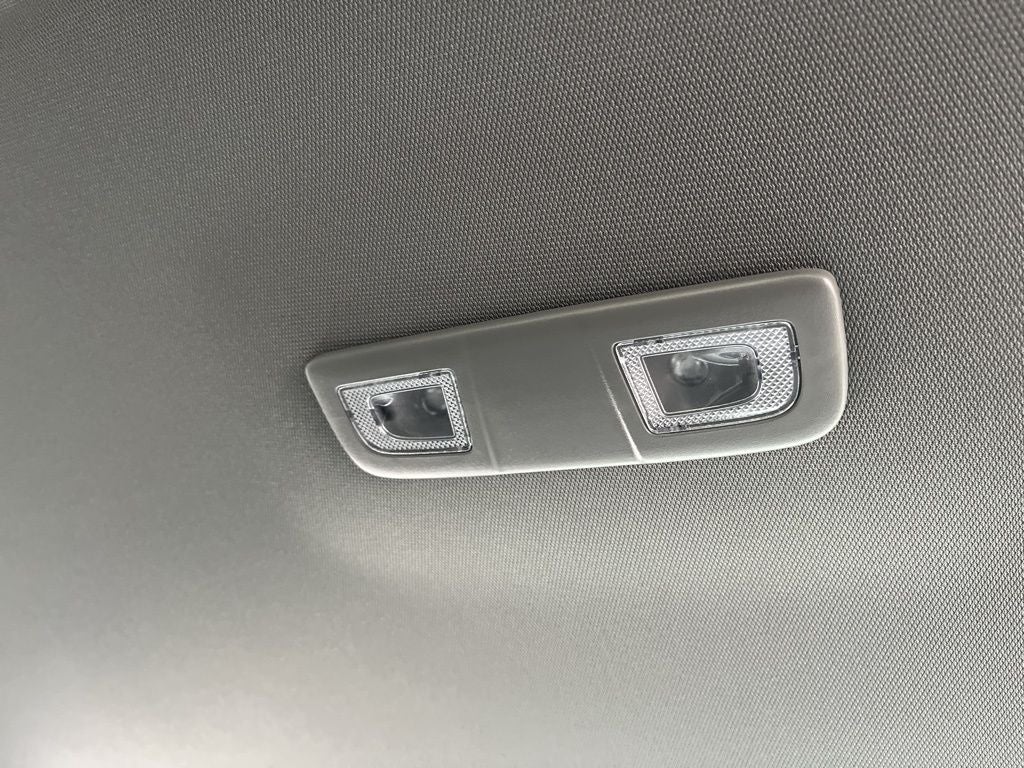 2024 GMC Sierra 1500 Elevation SUNROOF