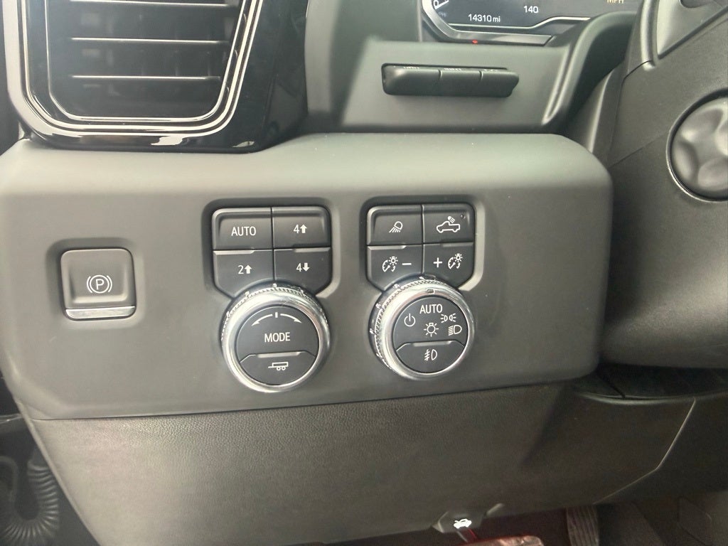 2024 GMC Sierra 1500 AT4 BLACK WIDOW SPECIAL EDITION! $31,000 Package!