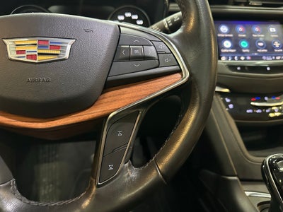 2021 Cadillac XT5 Premium Luxury