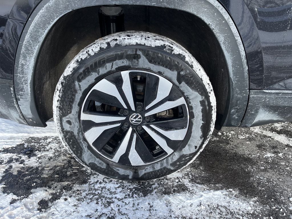 2024 Volkswagen Atlas 2.0T SE