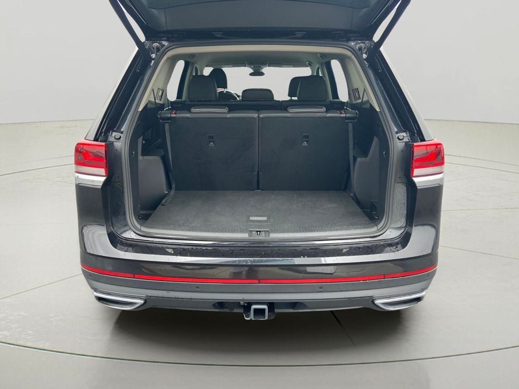 2025 Volkswagen Atlas 2.0T SE w/Technology 1 Owner Clean Auto Check!