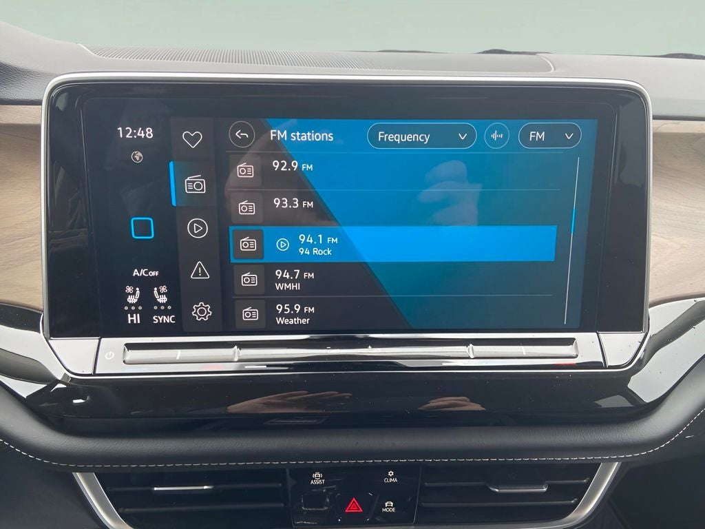 2025 Volkswagen Atlas 2.0T SE