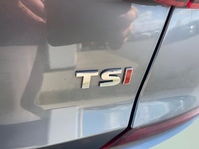 2018 Volkswagen Passat 2.0T SEL Premium Company Car Only 3000 Miles