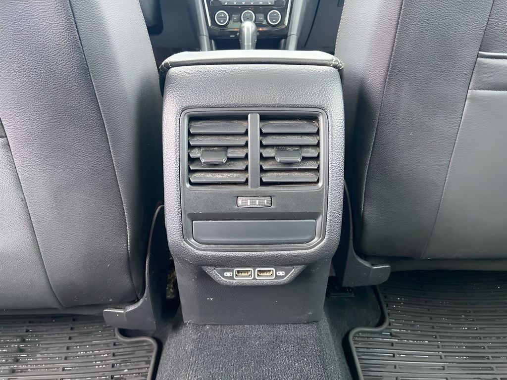 2020 Volkswagen Passat 2.0T R-Line