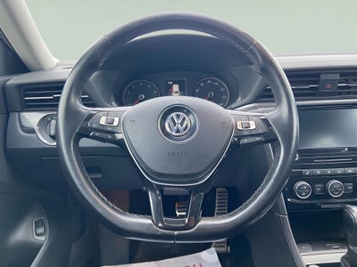 2020 Volkswagen Passat 2.0T R-Line