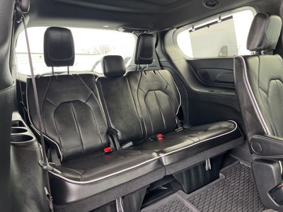 2024 Chrysler Pacifica Limited S APPERANCE PACKAGE