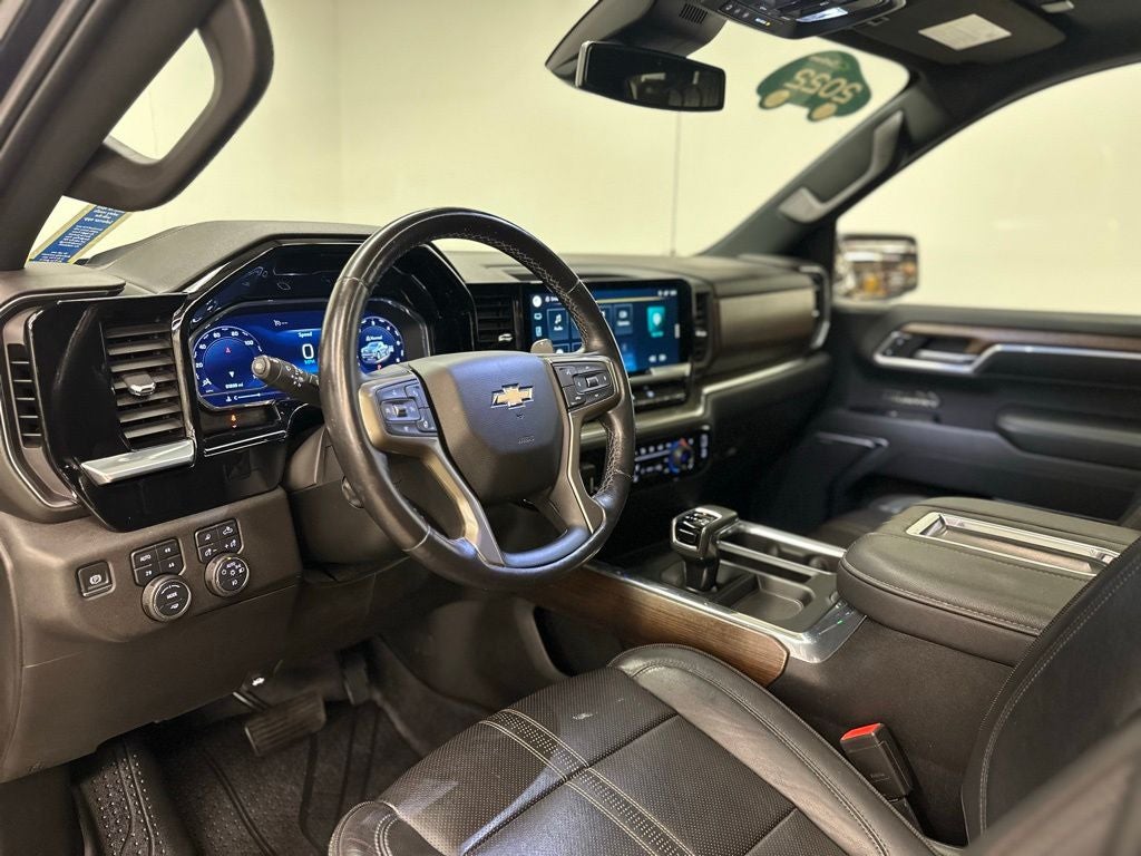 2022 Chevrolet Silverado 1500 High Country CARBRAVO CERTIFIED