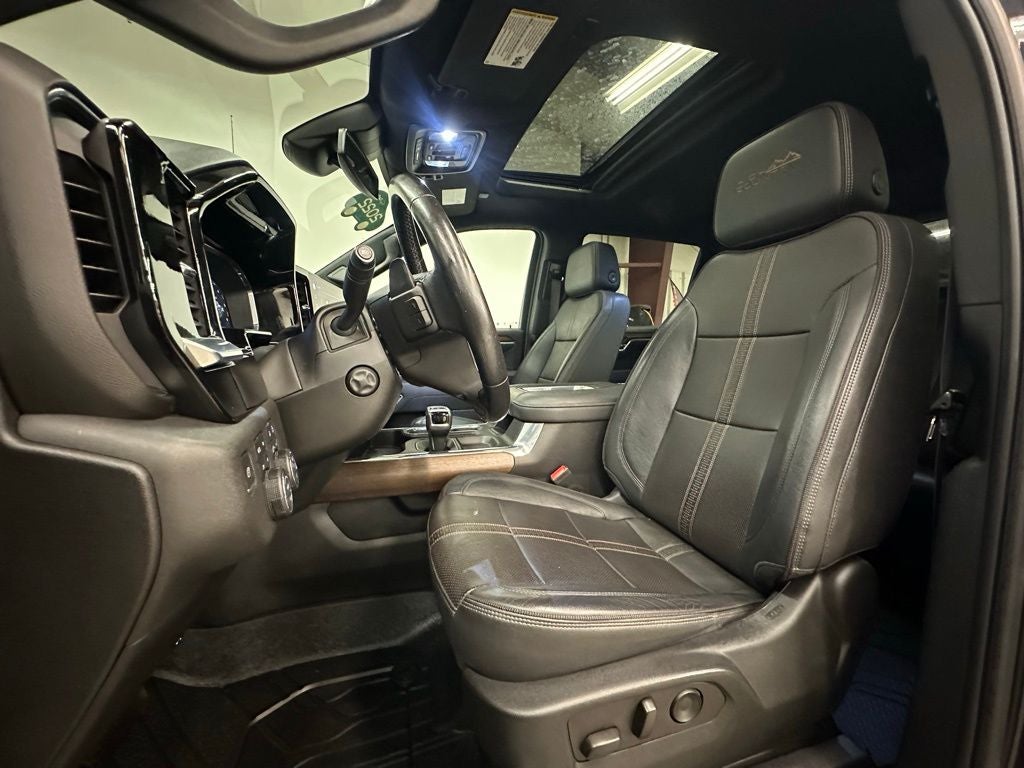 2022 Chevrolet Silverado 1500 High Country CARBRAVO CERTIFIED