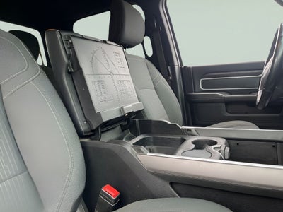 2022 RAM 3500 Big Horn NIGHT EDITION/5TH WHEEL/DUALLY