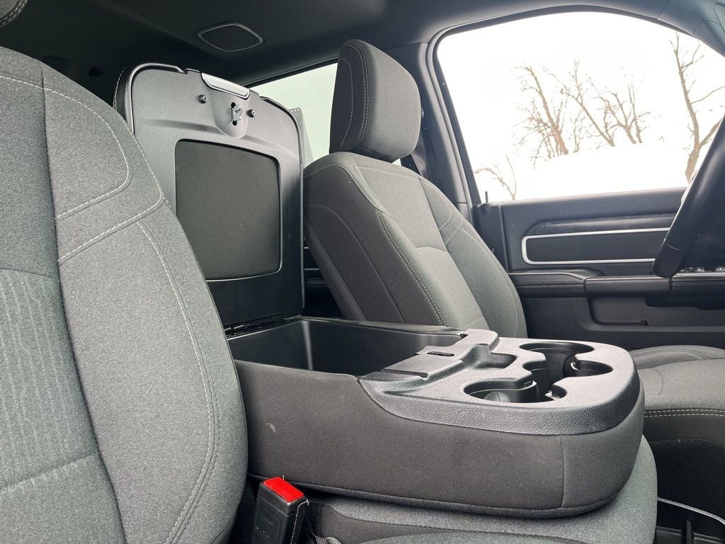 2024 RAM 2500 Big Horn LVL 1 NIGHT EDITION