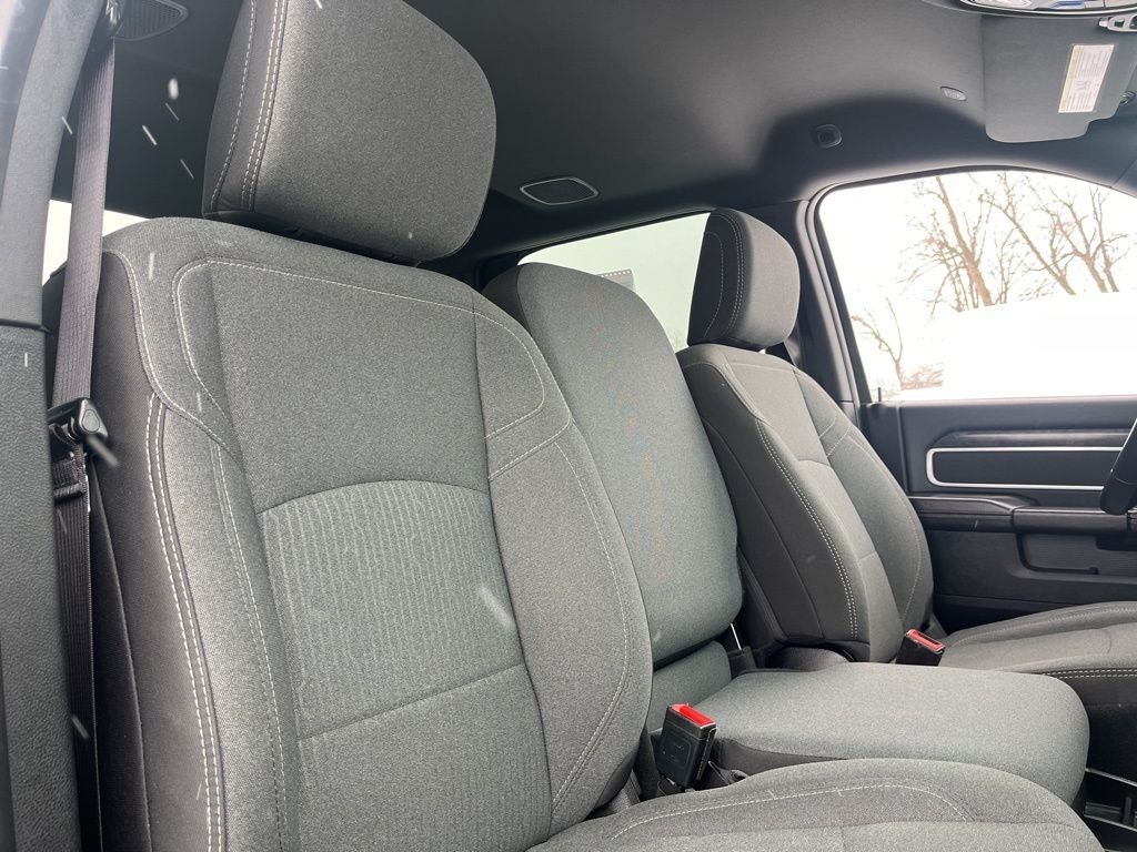 2024 RAM 2500 Big Horn LVL 1 NIGHT EDITION