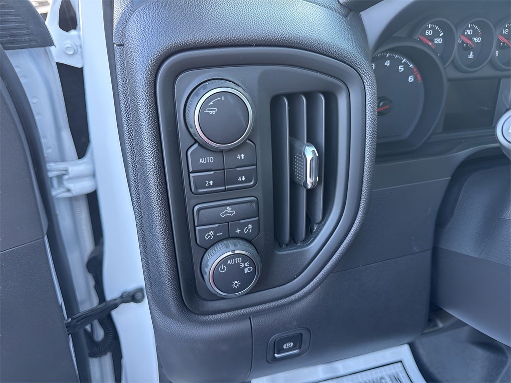 2025 Chevrolet Silverado 1500 WT REG CAB