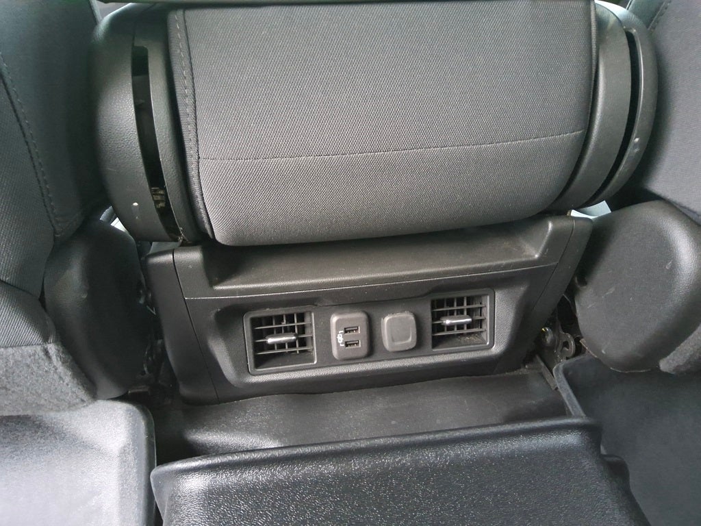 2022 Chevrolet Silverado 1500 LTD LT Heated Seats Heated Steering Wheel 20" wheels!