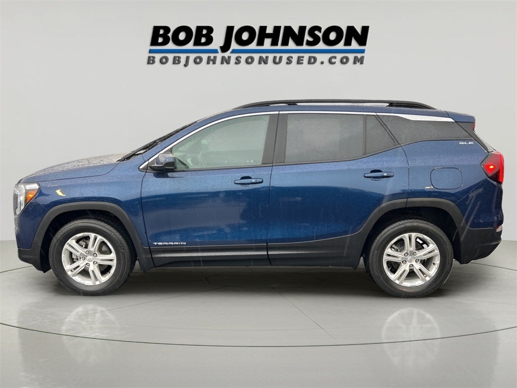 2022 GMC Terrain SLE CARBRAVO!!