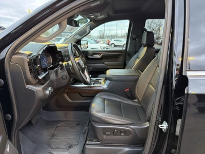 2023 GMC Sierra 1500 SLT CARBRAVO!