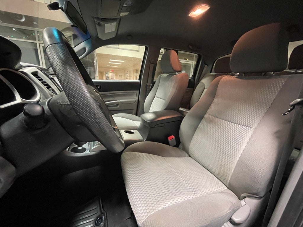 2015 Toyota Tacoma Base V6