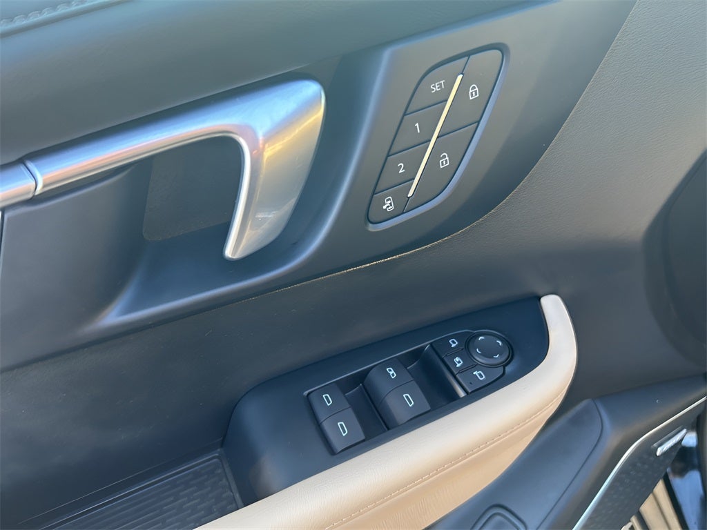 2025 Buick Enclave Preferred CARBRAVO CERTIFIED!