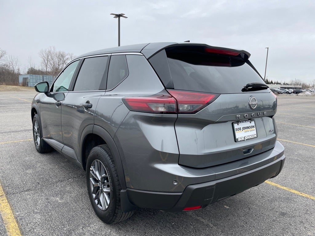 2024 Nissan Rogue S Certified - Heated and Leather Seats *$500 CPO Reb