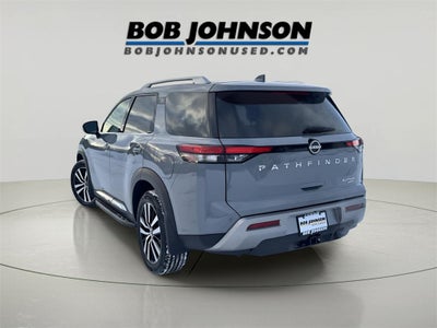 2023 Nissan Pathfinder Platinum