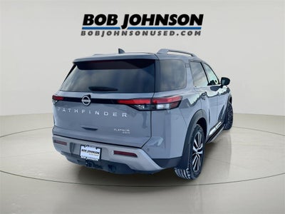 2023 Nissan Pathfinder Platinum