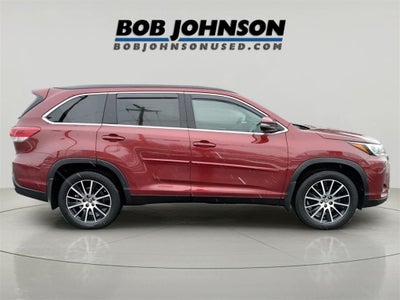 2018 Toyota Highlander SE