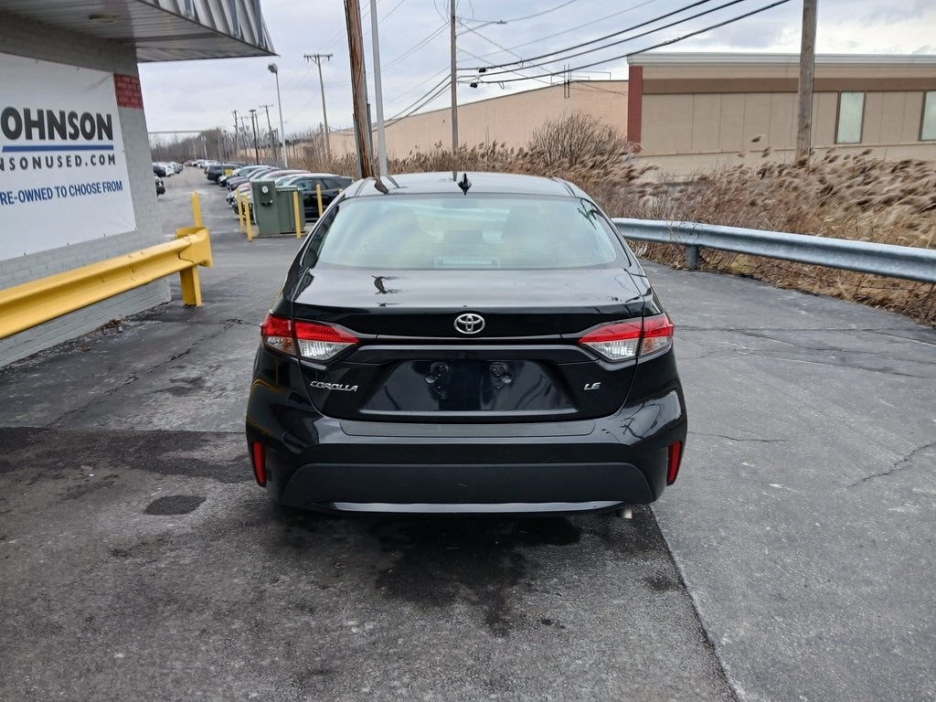 2022 Toyota Corolla LE