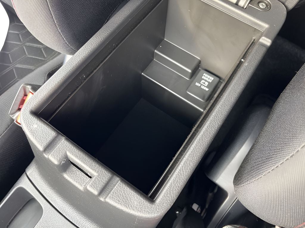 2025 Mitsubishi Outlander Sport 2.0 LE