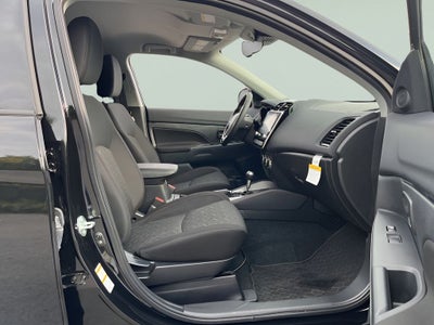 2025 Mitsubishi Outlander Sport 2.0 LE