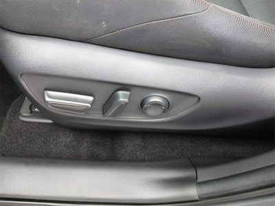 2024 Toyota RAV4 Prime SE