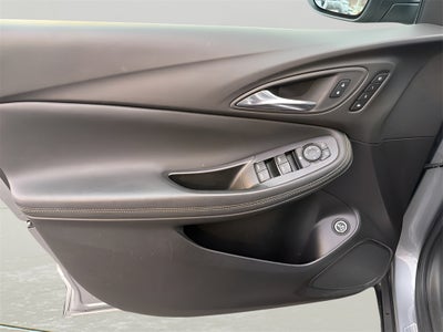 2023 Buick Encore GX Essence CARBRAVO!