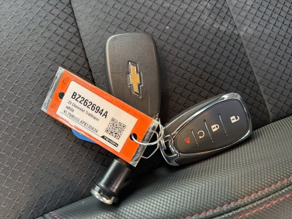 2023 Chevrolet TrailBlazer RS CARBRAVO!