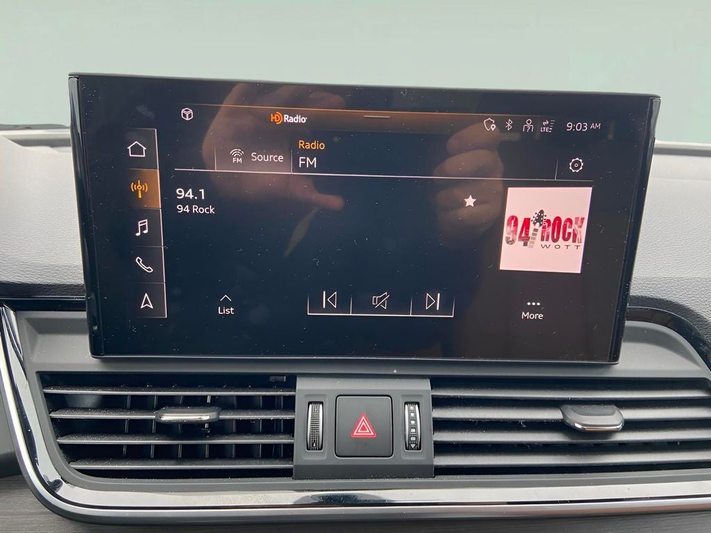 2025 Audi Q5 40 Premium Convenience Plus Package Panoramic Sunr quattro