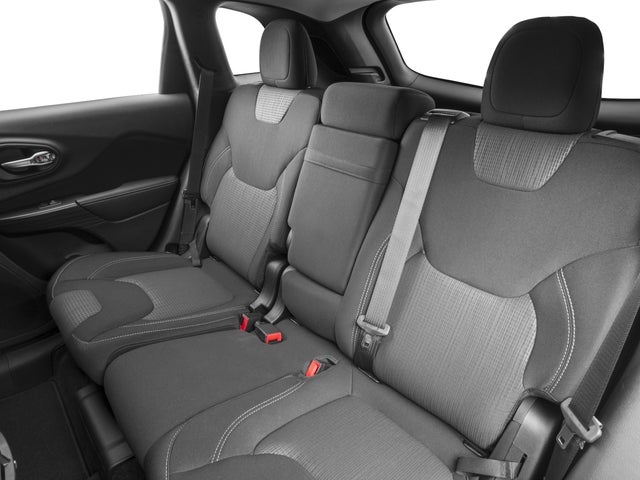 2016 Jeep Cherokee Altitude