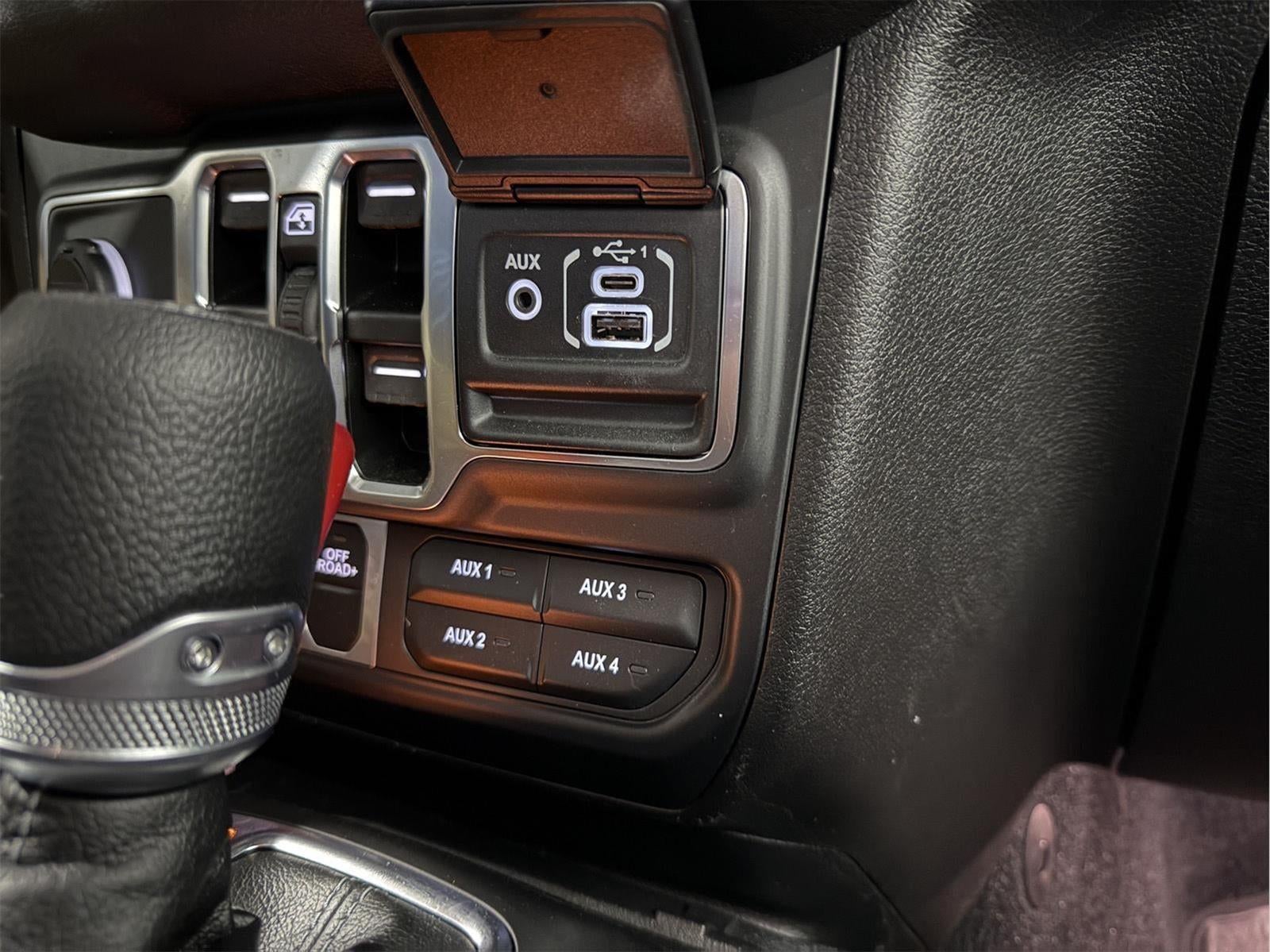 2024 Jeep Wrangler 4-Door Willys 4x4