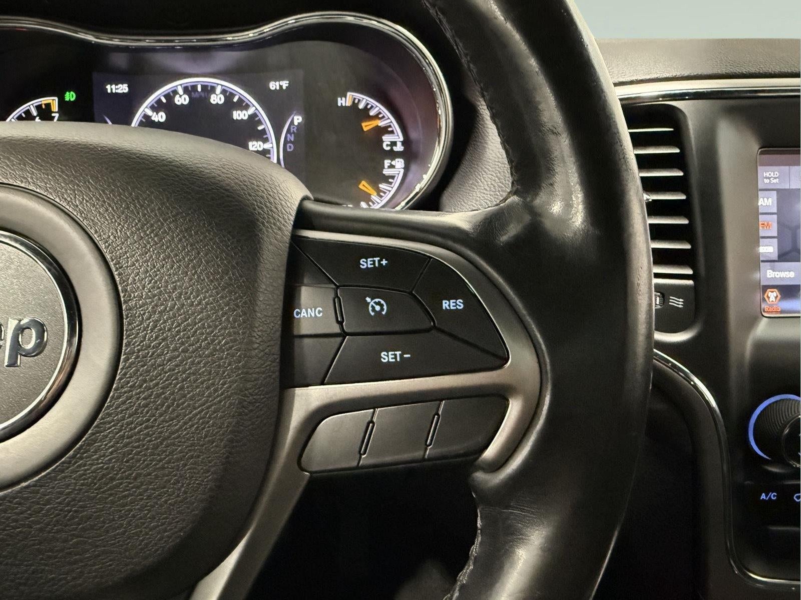 2020 Jeep Grand Cherokee Laredo E 4x2