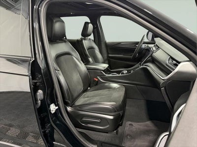 2025 Jeep Grand Cherokee Altitude X 4x4