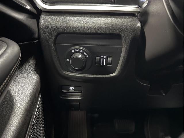 2025 Jeep Grand Cherokee Altitude X 4x4