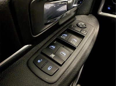 2022 RAM 1500 Classic Warlock Quad Cab 4x4 6'4' Box