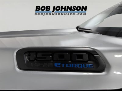 2022 RAM 1500 Big Horn Quad Cab 4x4 6'4' Box