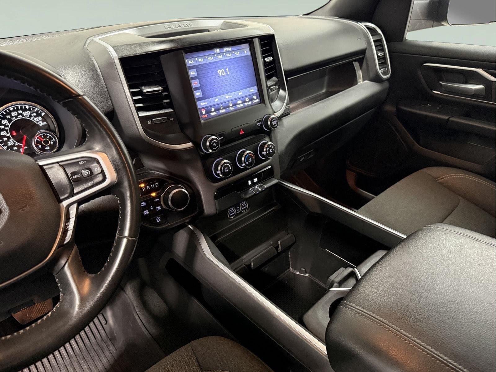 2021 RAM 1500 Big Horn Crew Cab 4x4 5'7' Box