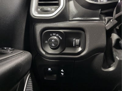 2021 RAM 1500 Big Horn Crew Cab 4x4 5'7' Box