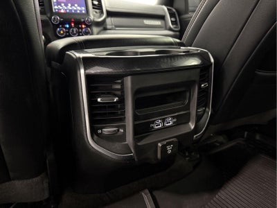 2022 RAM 1500 Laramie Crew Cab 4x4 5'7' Box
