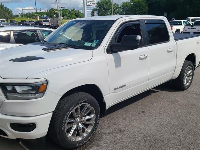 2023 RAM 1500 Laramie Crew Cab 4x4 5'7' Box
