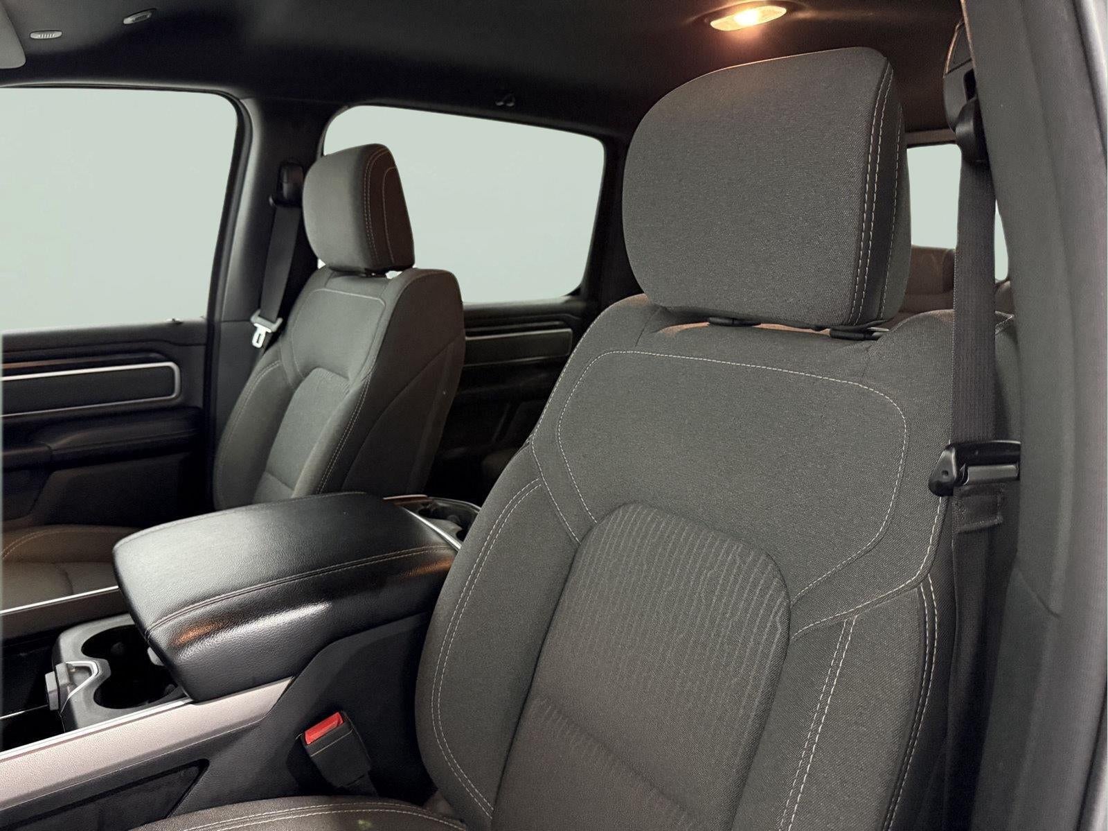 2021 RAM 1500 Big Horn Crew Cab 4x4 6'4' Box