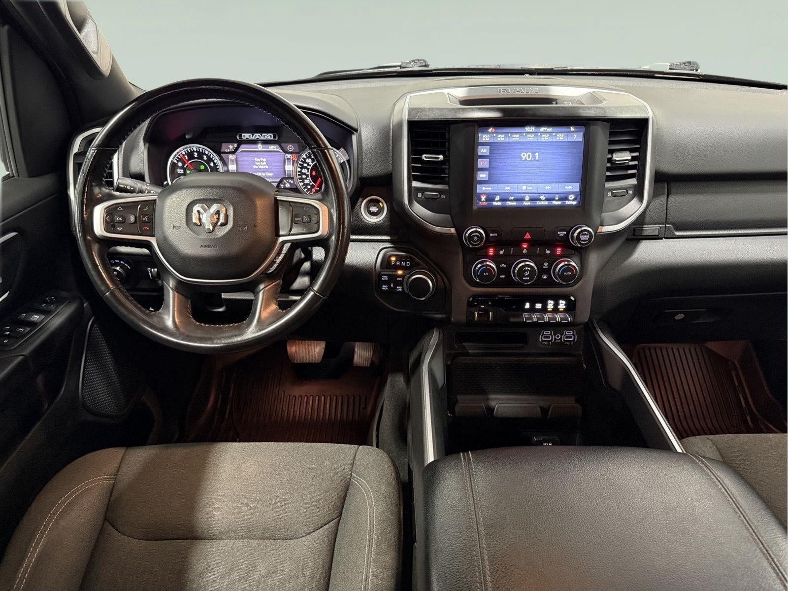 2021 RAM 1500 Big Horn Crew Cab 4x4 6'4' Box