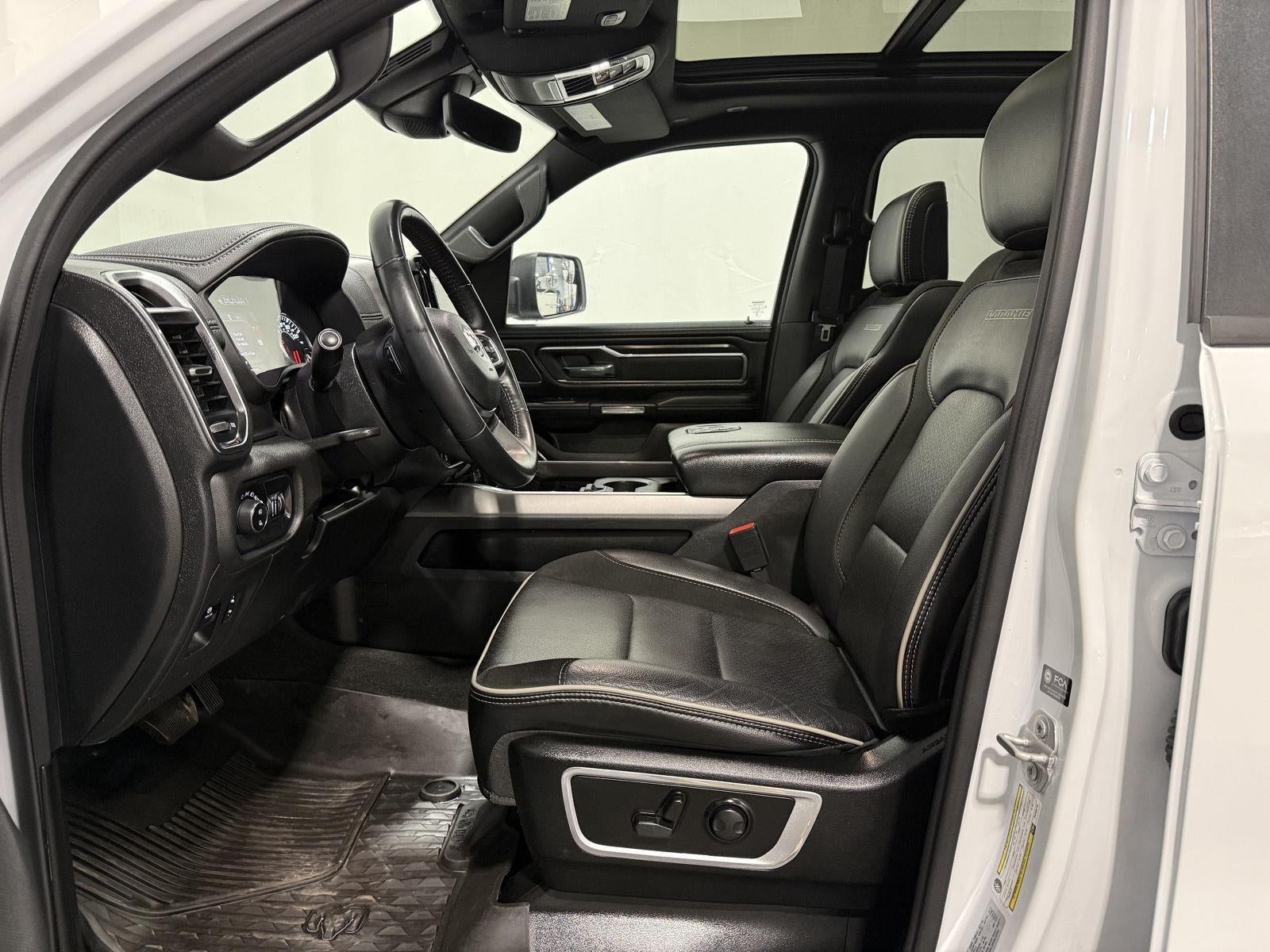 2023 RAM 1500 Laramie Crew Cab 4x4 6'4' Box